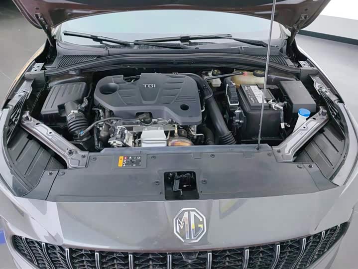 Фото 10 - MG Motor 5