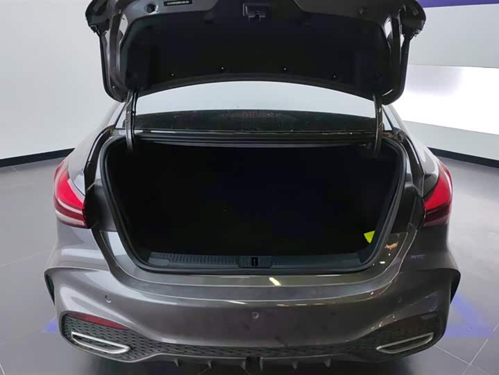 Фото 4 - MG Motor 5