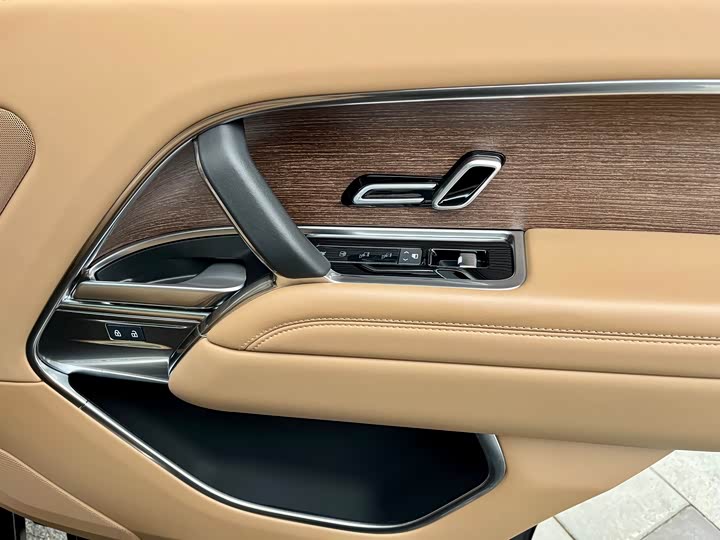 Фото 12 - Land Rover Range Rover