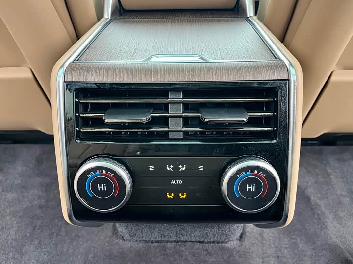 Фото 18 - Land Rover Range Rover