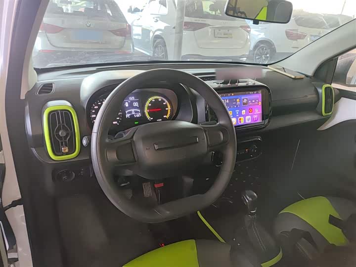 Фото 10 - Roewe Clever