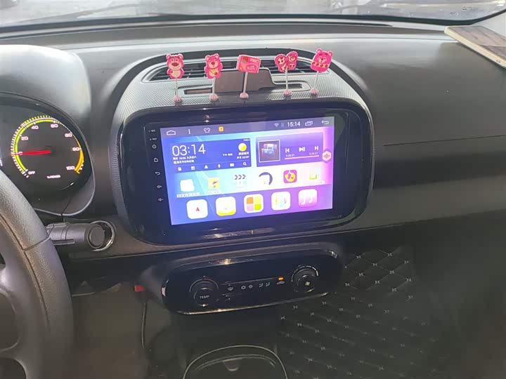 Фото 13 - Roewe Clever