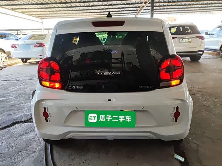 Фото 6 - Roewe Clever