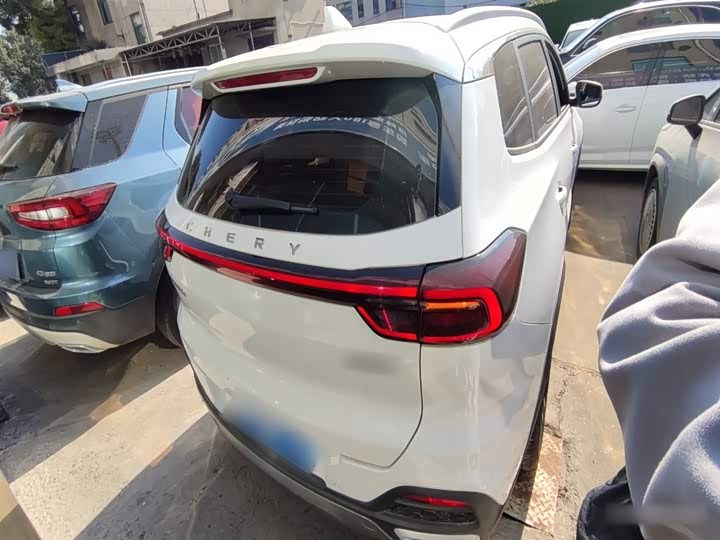 Фото 6 - Chery Tiggo 8