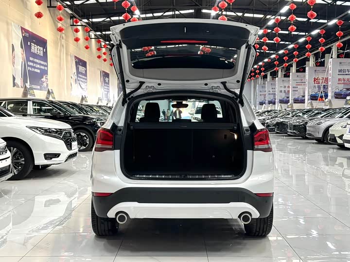 Фото 14 - BMW X1