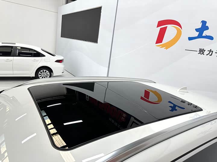 Фото 15 - BMW X1