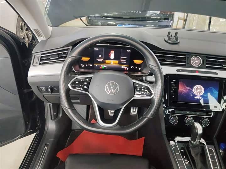 Фото 11 - Volkswagen Magotan