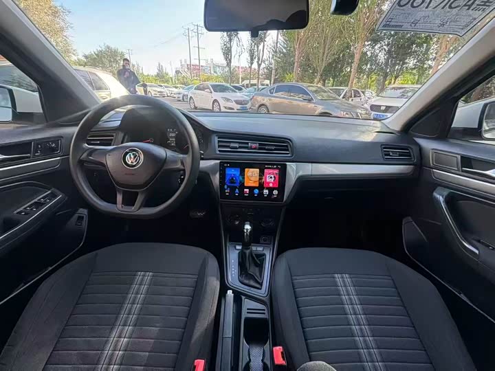 Фото 6 - Volkswagen Lavida