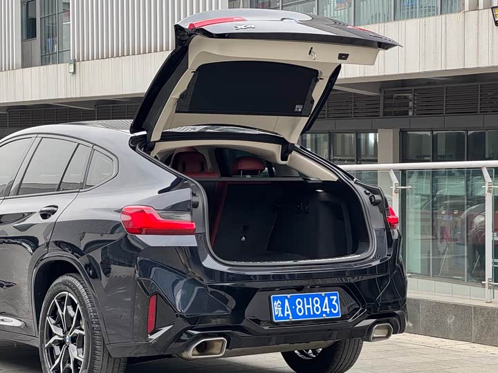 Фото 10 - BMW X4