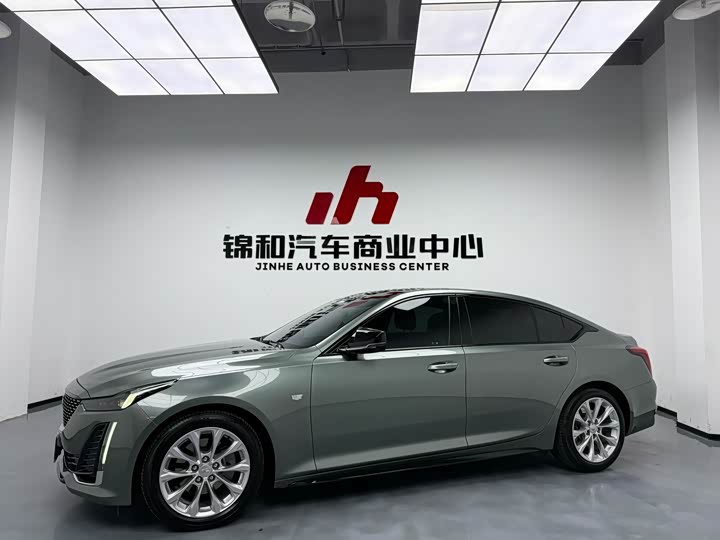 Фото 1 - Cadillac CT5