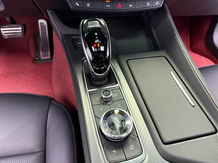 Фото 6 - Cadillac CT5