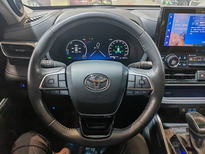 Фото 5 - Toyota Highlander