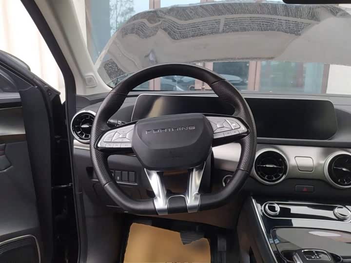 Фото 11 - Dongfeng Forthing T5 EVO