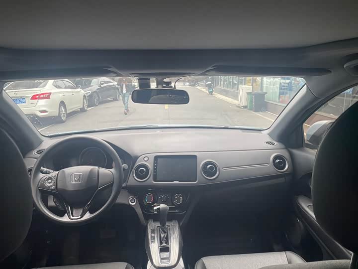 Фото 10 - Honda XR-V