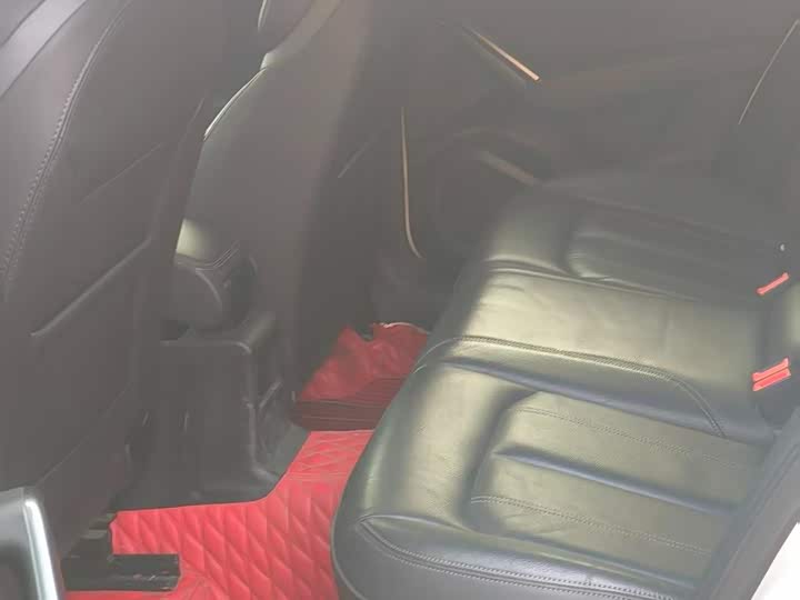 Фото 7 - Audi Q2L