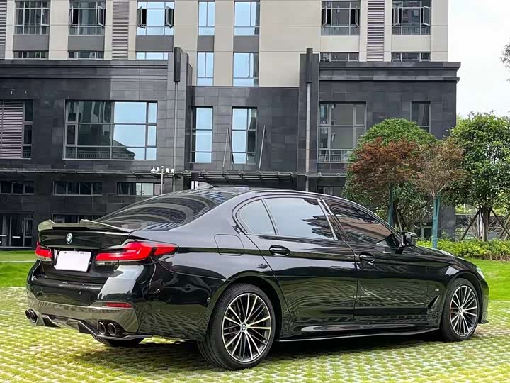 Фото 7 - BMW 5 Series