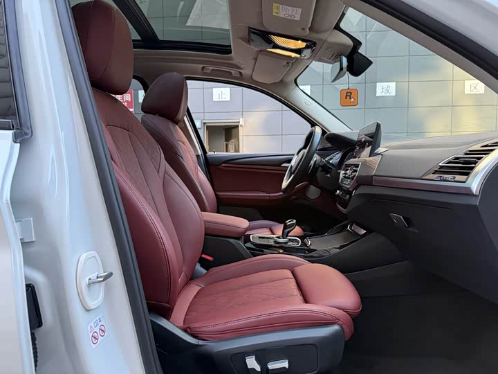 Фото 15 - BMW X3