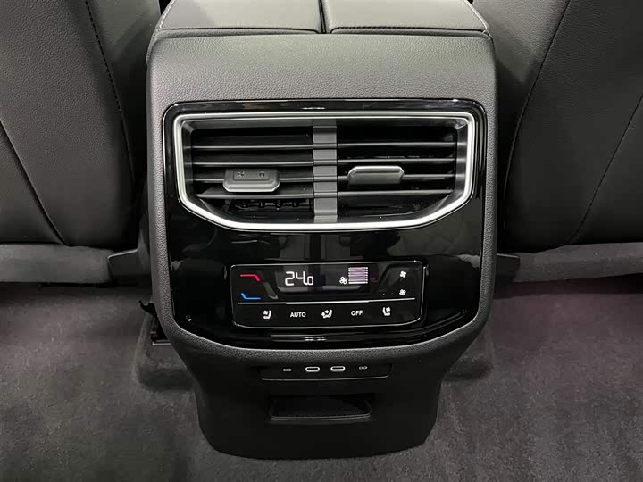 Фото 15 - Volkswagen Talagon