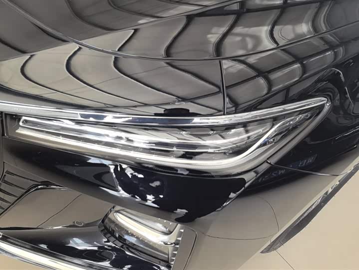 Фото 5 - Hongqi H5