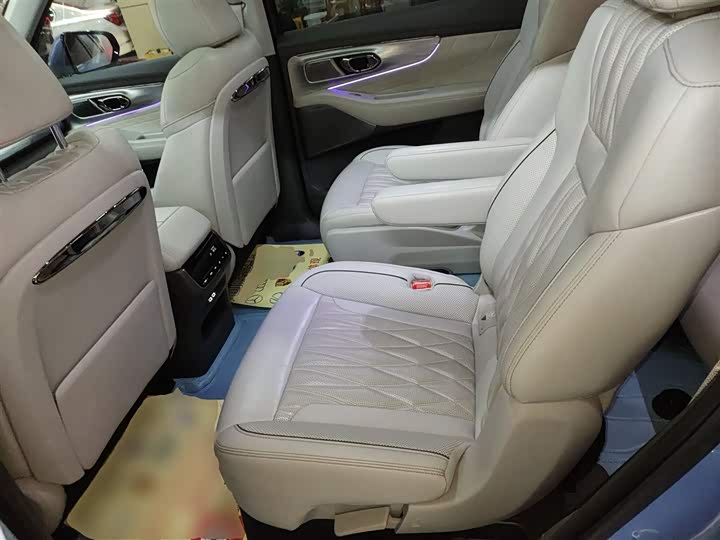 Фото 17 - GAC Trumpchi GS8