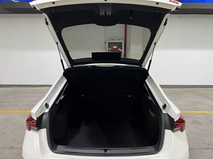 Фото 7 - Skoda Octavia Pro