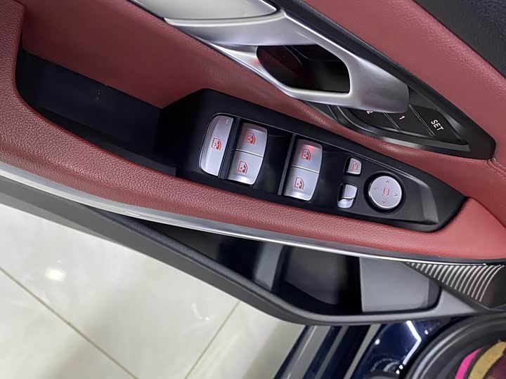 Фото 16 - BMW 3 Series