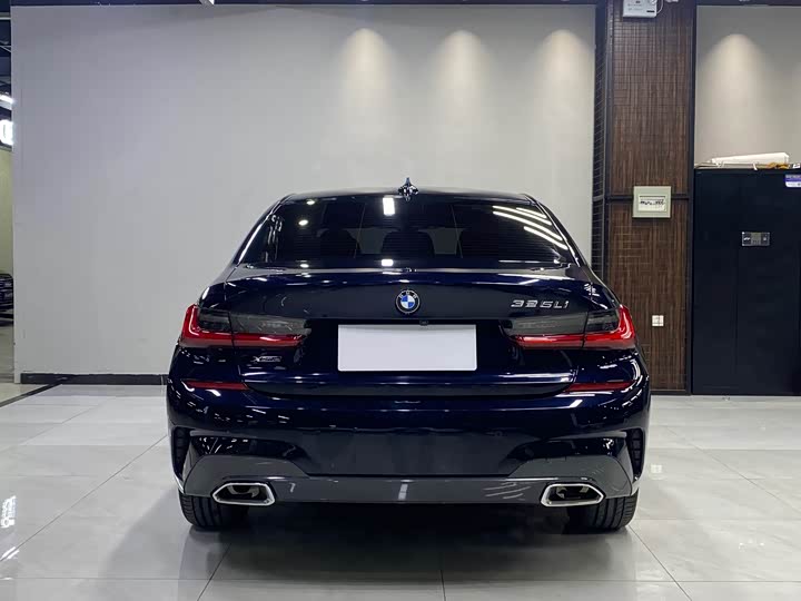 Фото 21 - BMW 3 Series