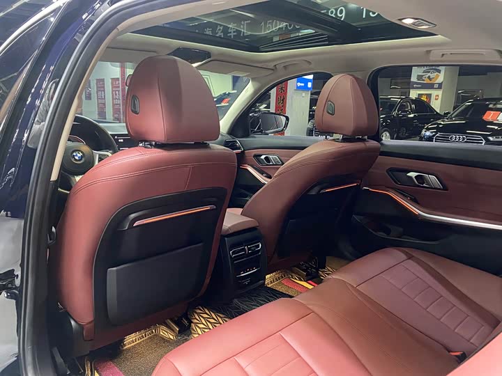 Фото 8 - BMW 3 Series