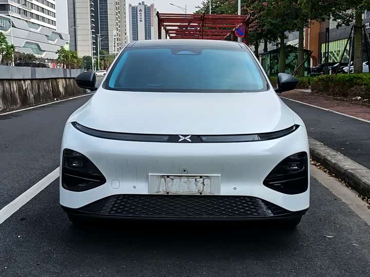 Фото 2 - XPeng G6