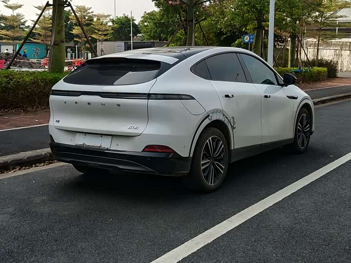 Фото 4 - XPeng G6