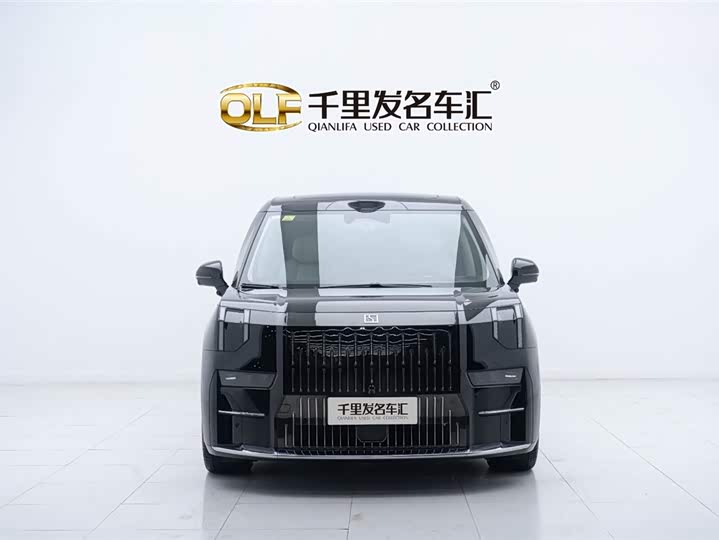 Фото 2 - Zeekr 009