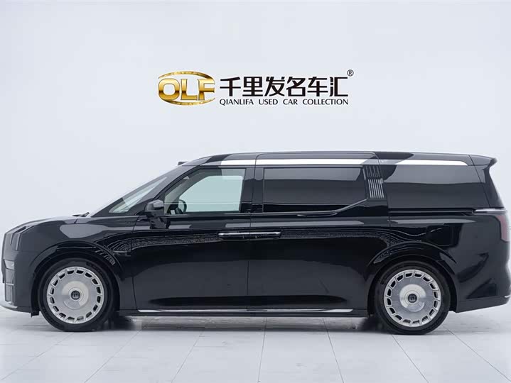 Фото 7 - Zeekr 009