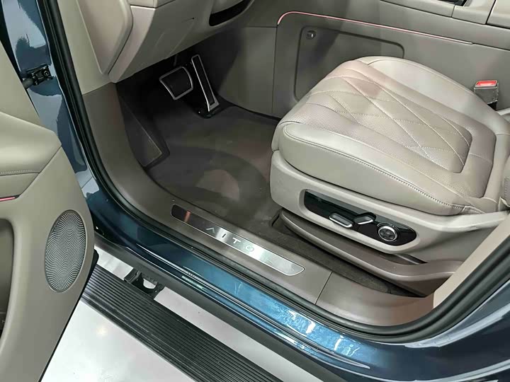 Фото 13 - Aito M9