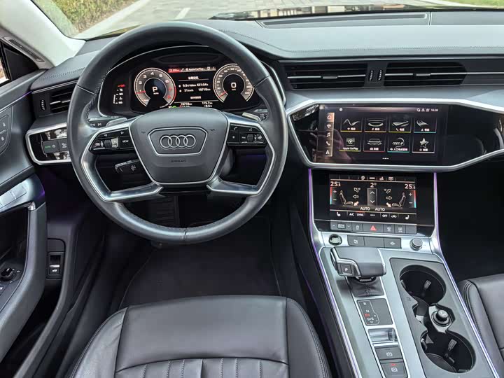 Фото 39 - Audi A7
