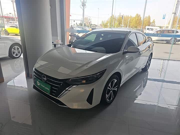 Фото 1 - Nissan Sylphy