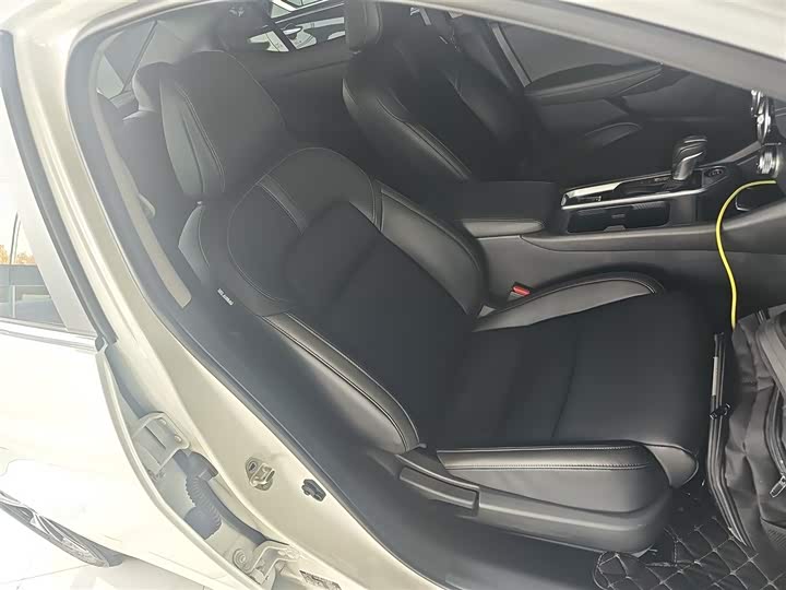 Фото 24 - Nissan Sylphy