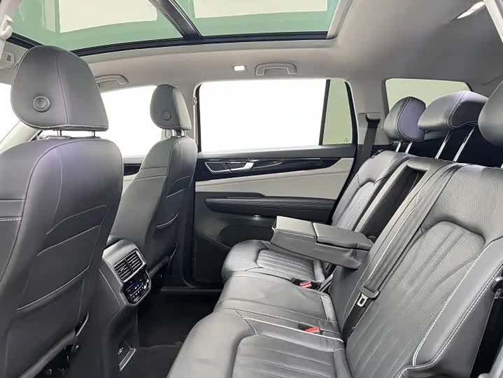 Фото 12 - Volkswagen Teramont Pro