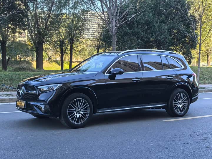 Фото 11 - Mercedes-Benz GLC-Class