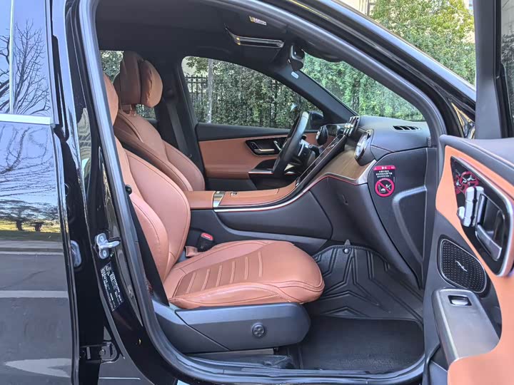 Фото 12 - Mercedes-Benz GLC-Class