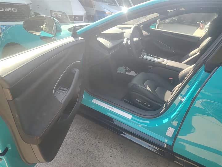 Фото 16 - Xiaomi SU7