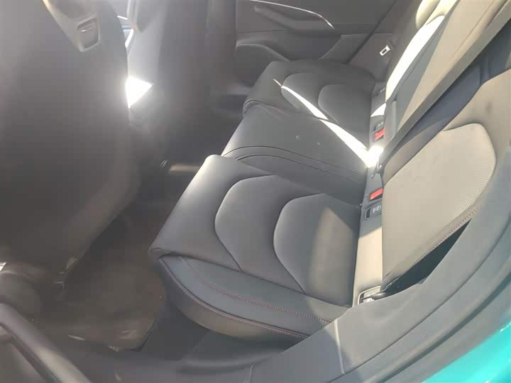 Фото 17 - Xiaomi SU7