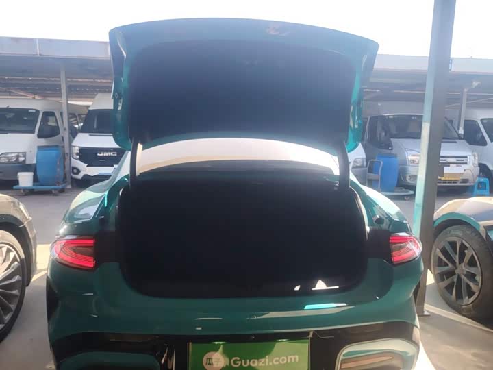 Фото 19 - Xiaomi SU7