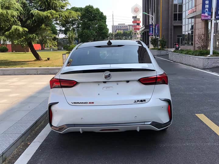 Фото 3 - Buick Verano