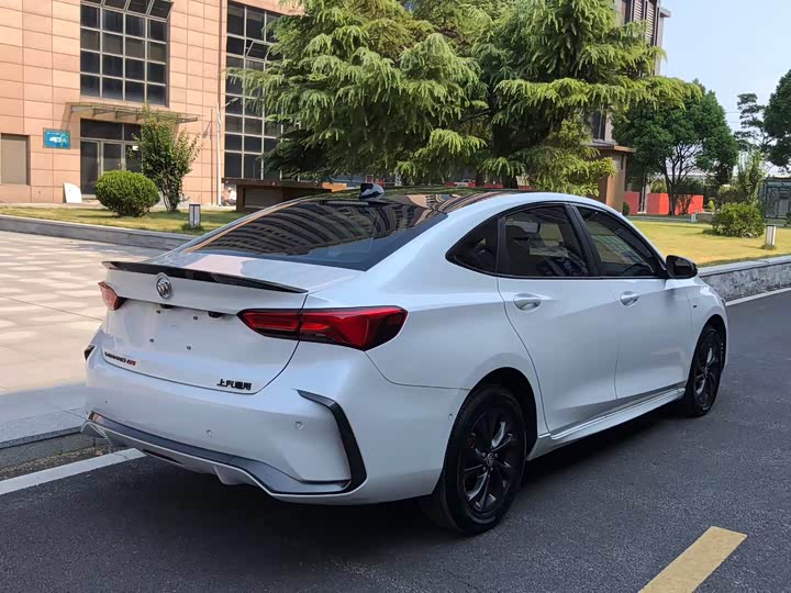 Фото 4 - Buick Verano