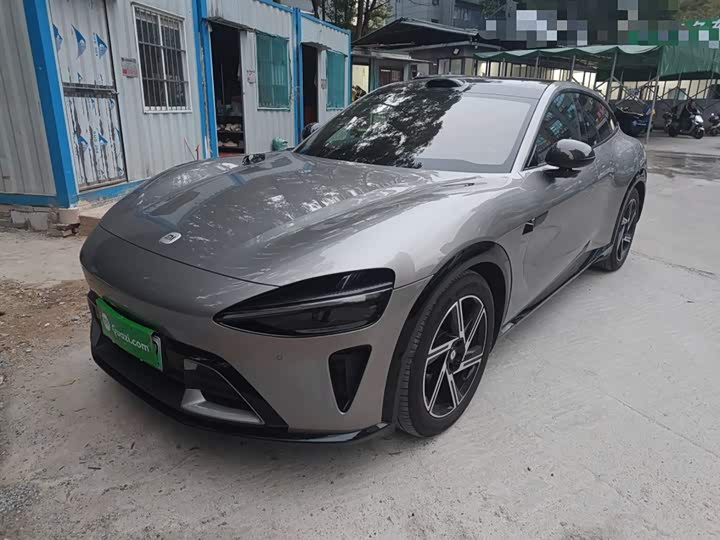 Фото 2 - Xiaomi YU7