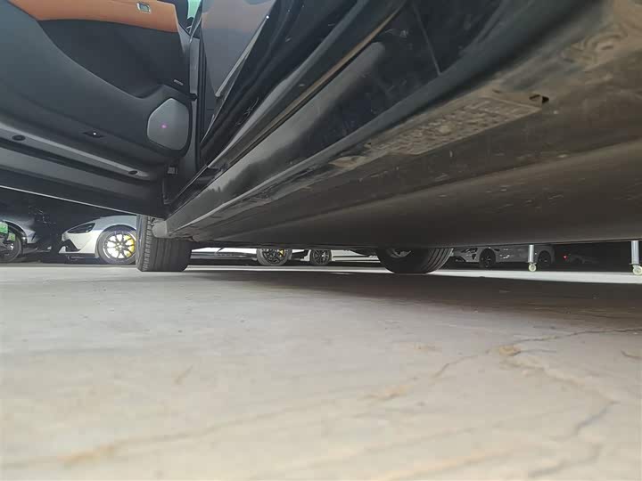 Фото 22 - Xiaomi YU7