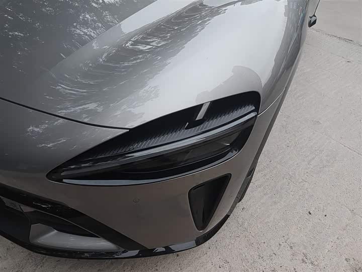 Фото 24 - Xiaomi YU7