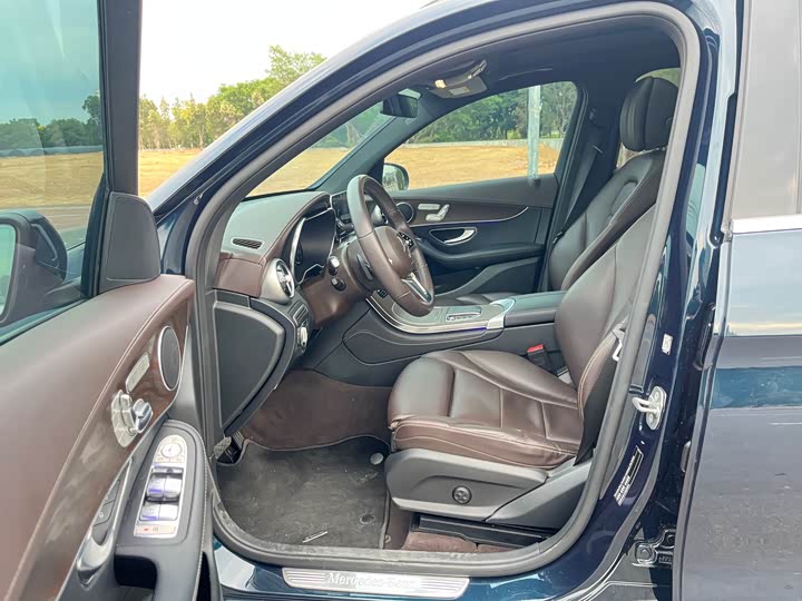 Фото 4 - Mercedes-Benz GLC-Class