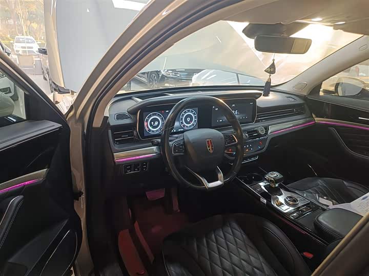 Фото 10 - Hongqi HS5