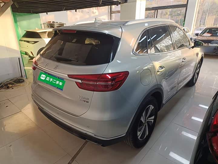 Фото 7 - Hongqi HS5